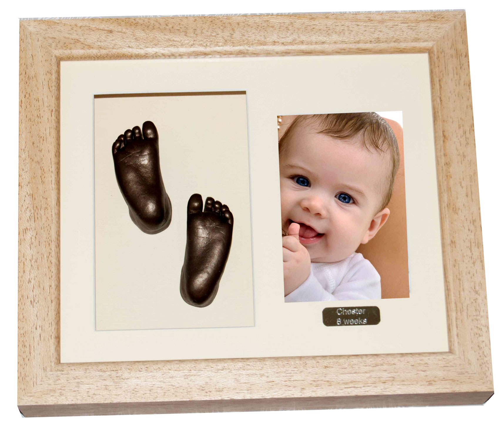 6x4 Photo with Single Foot Cast - Bronze Casts - Natural Frame